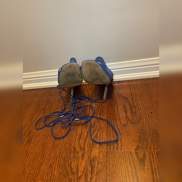Blue Steve Madden lace up heels - Picture 3 of 4